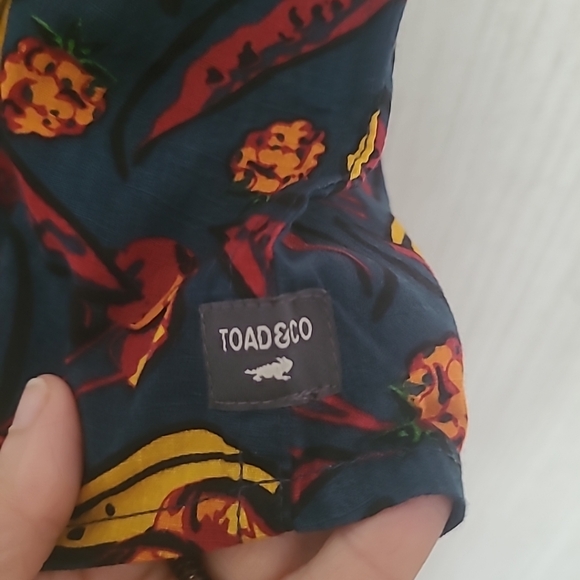 NWT Toad And Co Mens Size Large Fruit Print Button Up Shirt Short Sleeve - Picture 7 of 13